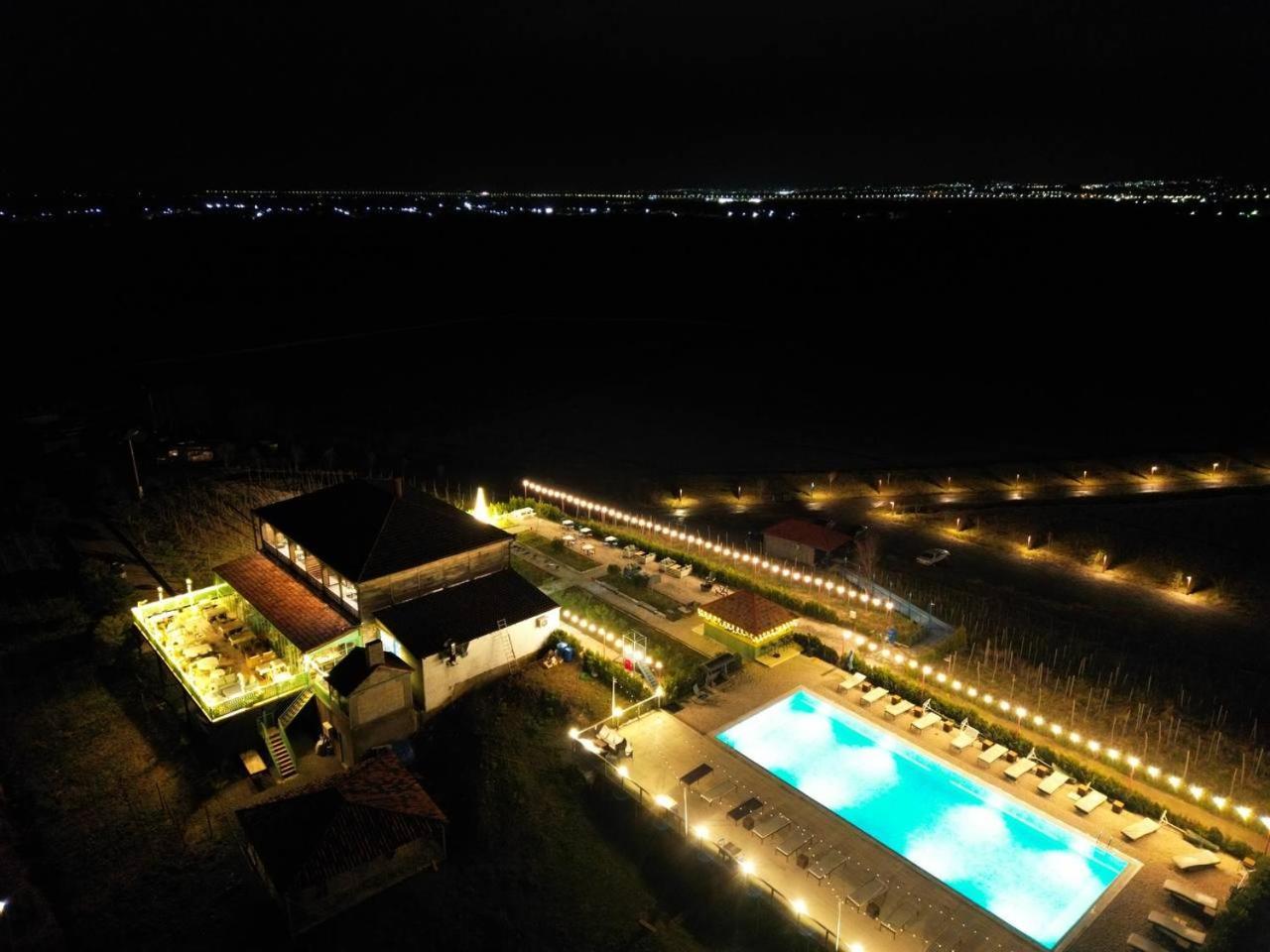 Chateau Vartsikhe Kültér fotó